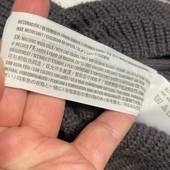 Hollister Reversible Cinch Front Cotton Blend Knit Sweater in Gray - Picture 8 of 11